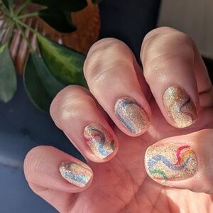 Twist and Swirl (Buy 4 for $12)